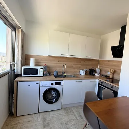 Cosy Vue Marina Piscine 4 Voyageurs Mandelieu